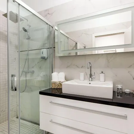 Prima Life ספליט