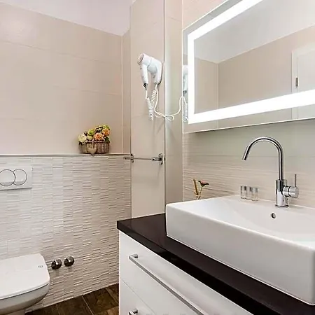 Hotel Prima Life