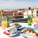 Prima Life Szálloda 4*